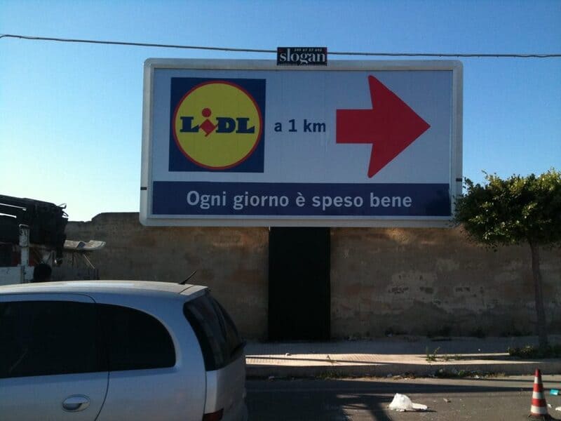 Cartellone pubblicitario di Lidl